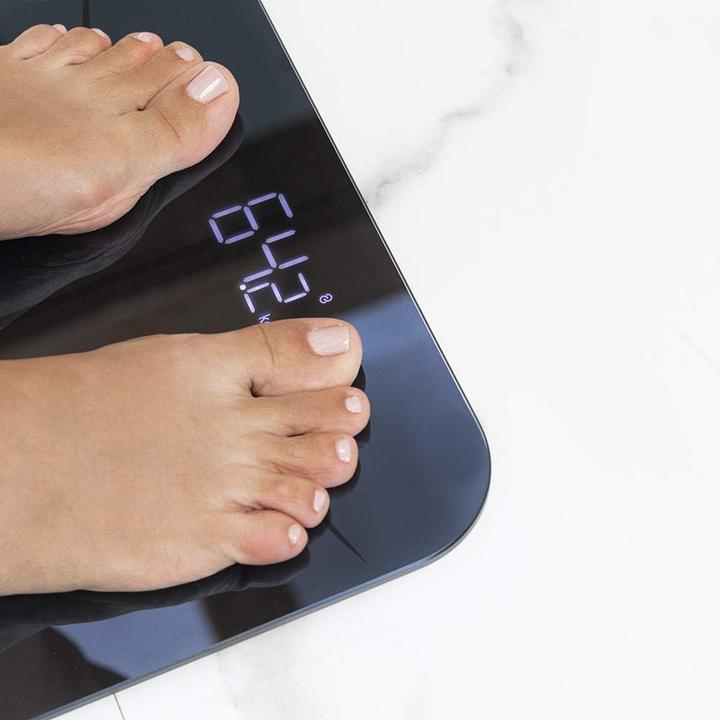 Actual product image Cecotec Surface Precision 9750 Smart Healthy (180 kg)