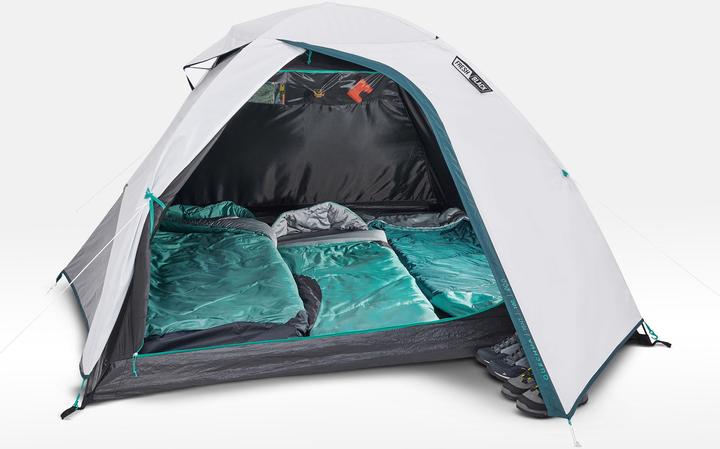 Actual product image Quechua MH100 (Dome tent, 4.10 kg, 3 persons)