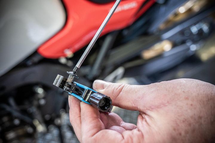 Produktbild HAZET Universal Gewinde-Nachschneider 842AG-1