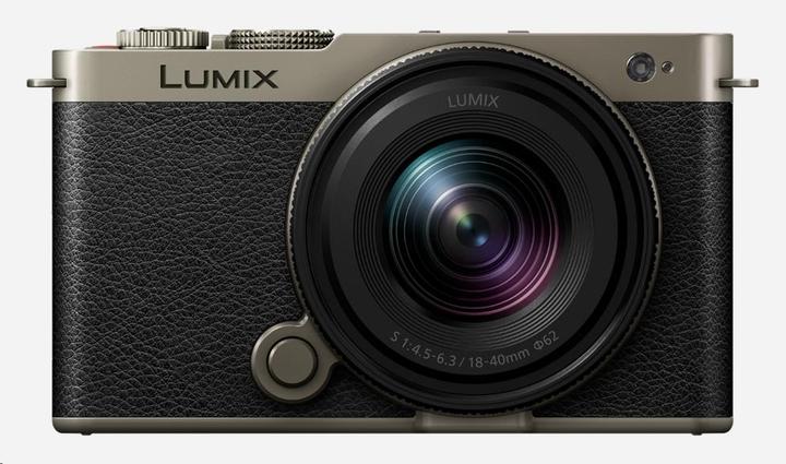 Produktbild Panasonic Aparat Lumix DC-S9 + 18-40mm F4,5-6,3 (18 - 40 mm, 24.20 Mpx, Vollformat)