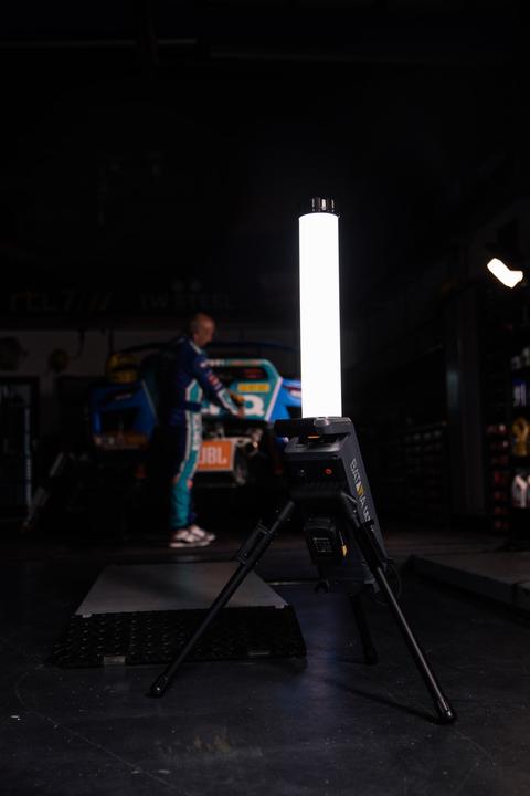 Produktbild Batavia 18V/230V Hybrid-LED-Arbeitsleuchte 360° (ohne Akku und Ladegerät) (4300 lm)