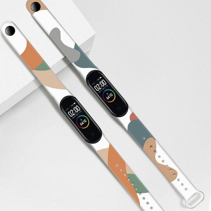 Actual product image Hurtel Strap Moro Wristband for Xiaomi Mi Band 4 / Mi Band 3 Silicone Strap Camo Watch Bracelet (5) (Plastic)
