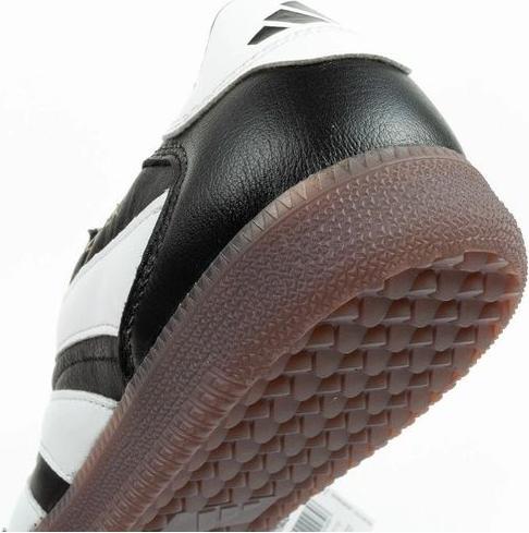 Actual product image Adidas Predator Freestyle Indoor (43, 43 1/3)