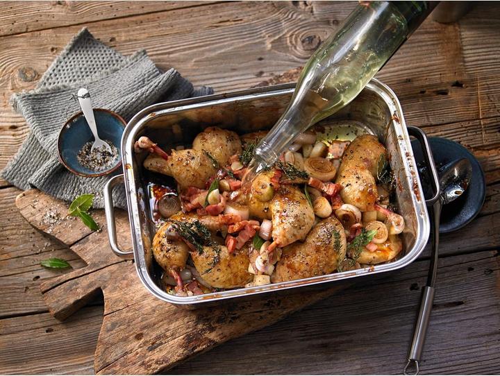Actual product image WMF Aroma Vitalis + asparagus tongs (Casserole + Stewpot, Stainless steel)