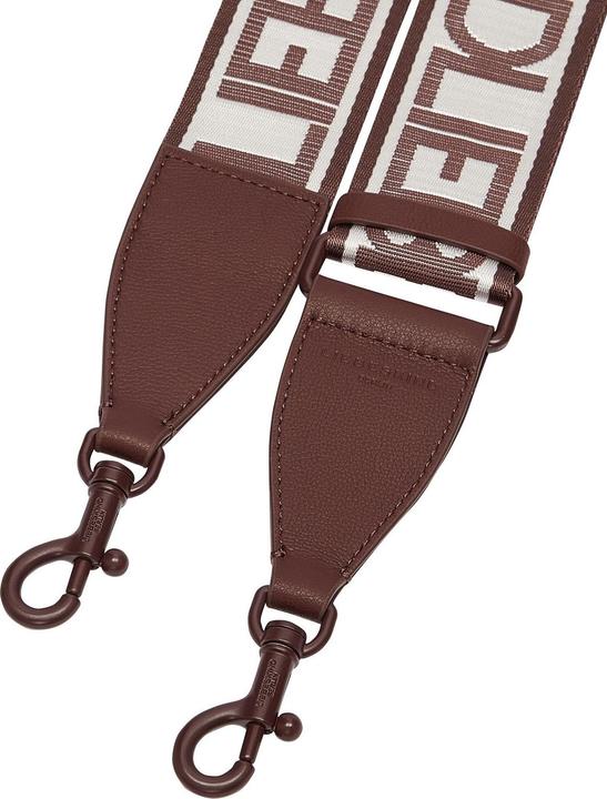 Chianti, Dark brown, White