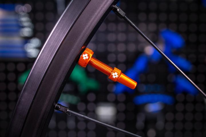 Actual product image Muc-Off V2 Tubeless Ventil Kit 60mm