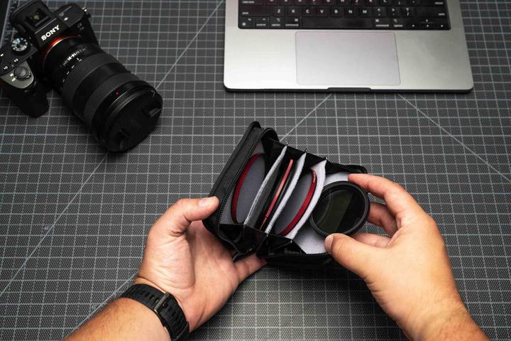 Actual product image Wandrd Lens Filter Case, Uyuni Purple (Camera case, 0.65 l)