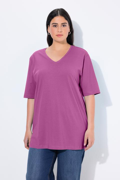 Actual product image Ulla Popken Basic V-Neck Relaxed Fit Short Sleeve Tee (68)