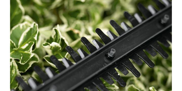 Produktbild Bosch Home & Garden EasyHedgeCut 18V-44-11 (Akkubetrieb)