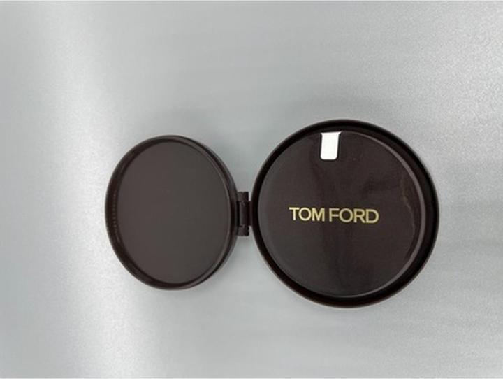 Produktbild Tom Ford Traceless Touch Foundation SPF45 Refill (0.5)