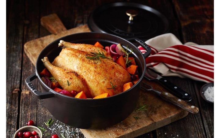 Produktbild Staub Cocotte (22 cm, Bräter + Schmortopf, Gusseisen)