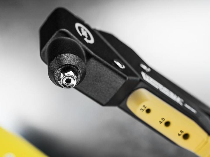 Image du produit Rapid RP60 Multi Pince à riveter à tête pivotante (48 mm)