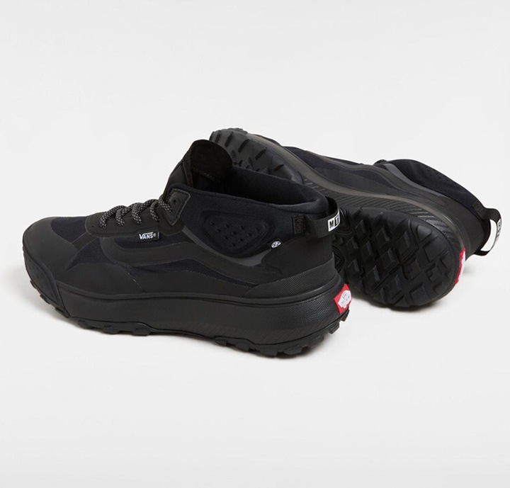 Actual product image Vans MTE Crosspath Mid BLACK/BLACK (36)