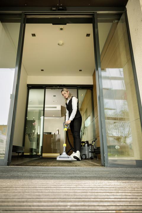 Produktbild Kärcher Puzzi 9/1 BP Advanced (Nass-Trockensauger)