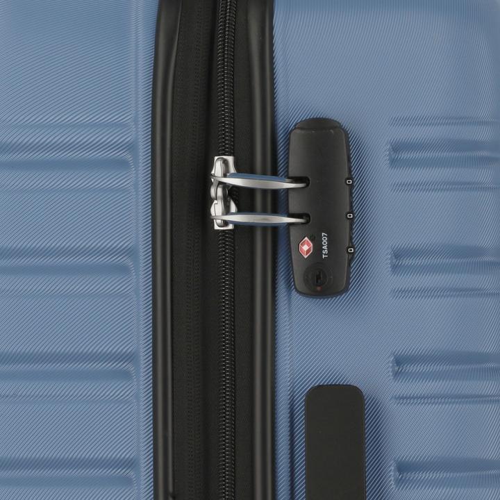 Actual product image American Tourister Flashline 4 wheel trolley 67 cm (69 l)
