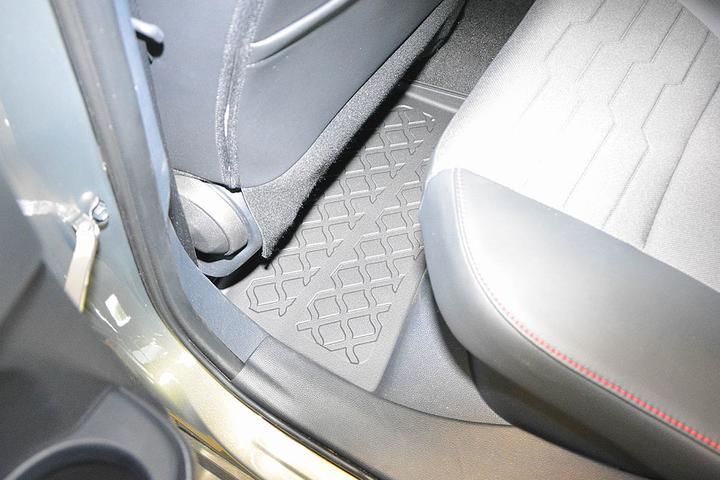 Produktbild Aristar Allwetter Fussmatten für Toyota Corolla ab 2019 bis heute (1 Set à 3 Fussmatten)