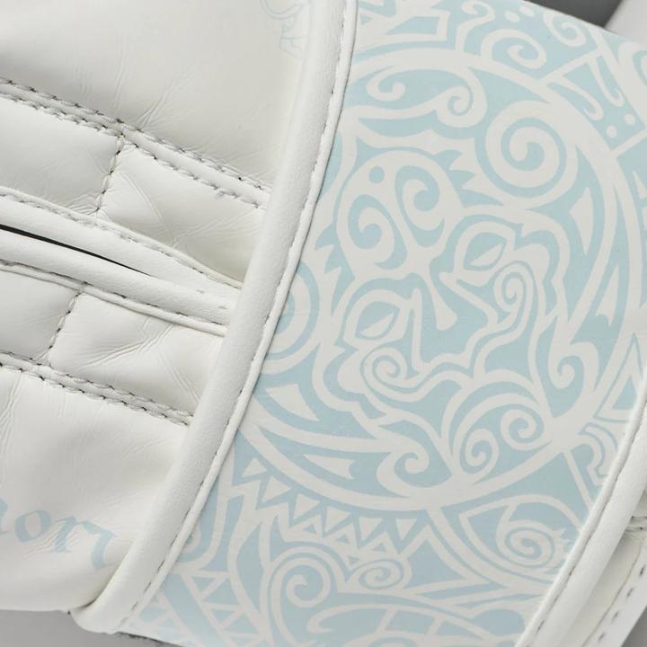 Produktbild Leone Boxhandschuhe Maori Weiss GN070
