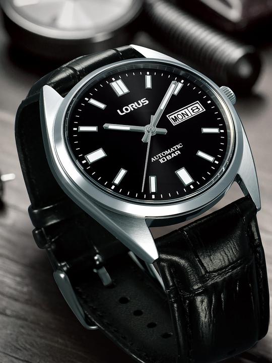 Produktbild Lorus Classic (Analoguhr, Chronograph, 39 mm)