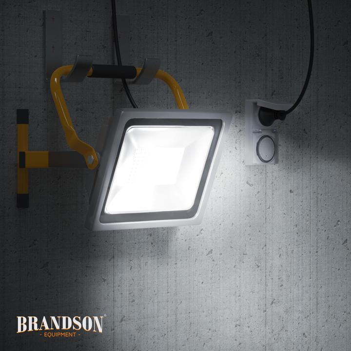 Produktbild Brandson Baustrahler, 50W LED Outdoor Fluter, 6000 Lumen, Bauscheinwerfer, Arbeitsscheinwerfer, IP65 (4800 lm)