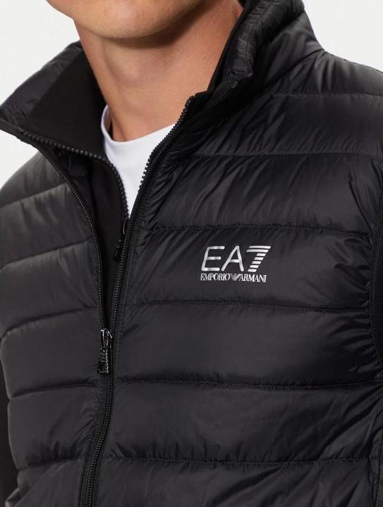 Actual product image Emporio Armani sleeveless down jacket (XL)