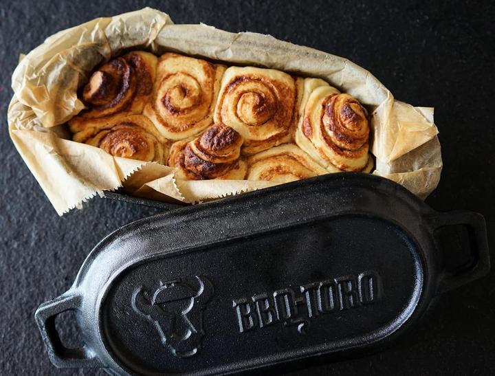 Actual product image BBQ-Toro Cast iron roaster