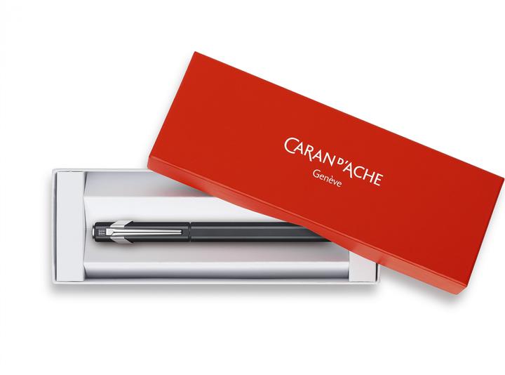Produktbild Caran d'Ache 849 Classic (Schwarz, 1 x)