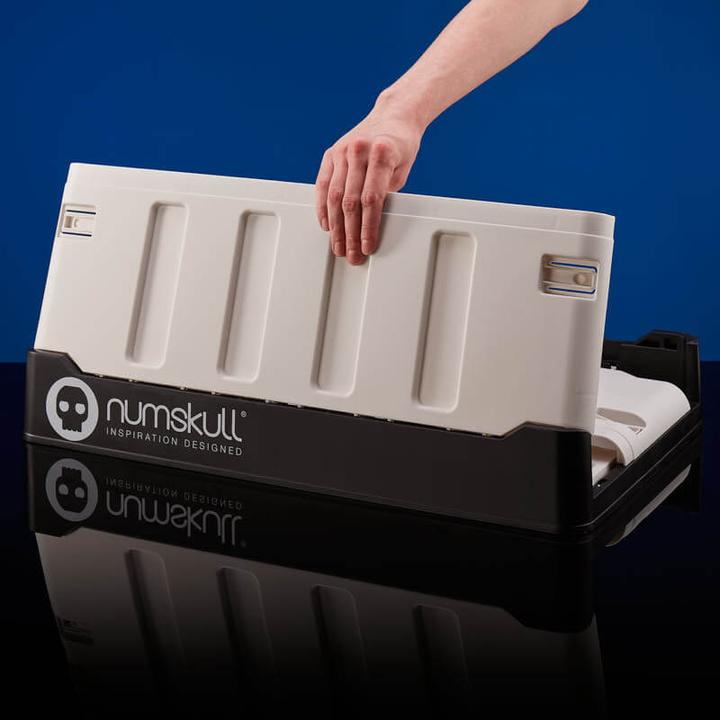 Produktbild Numskull Official PS5-Inspired Bedroom Storage Box with folding chair (PS5)