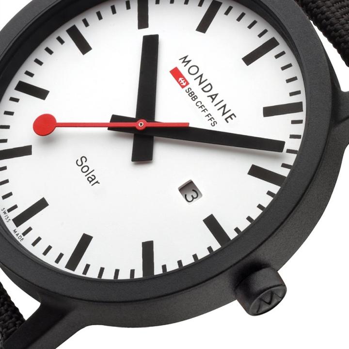 Produktbild Mondaine essence (Swiss Made, 41 mm)