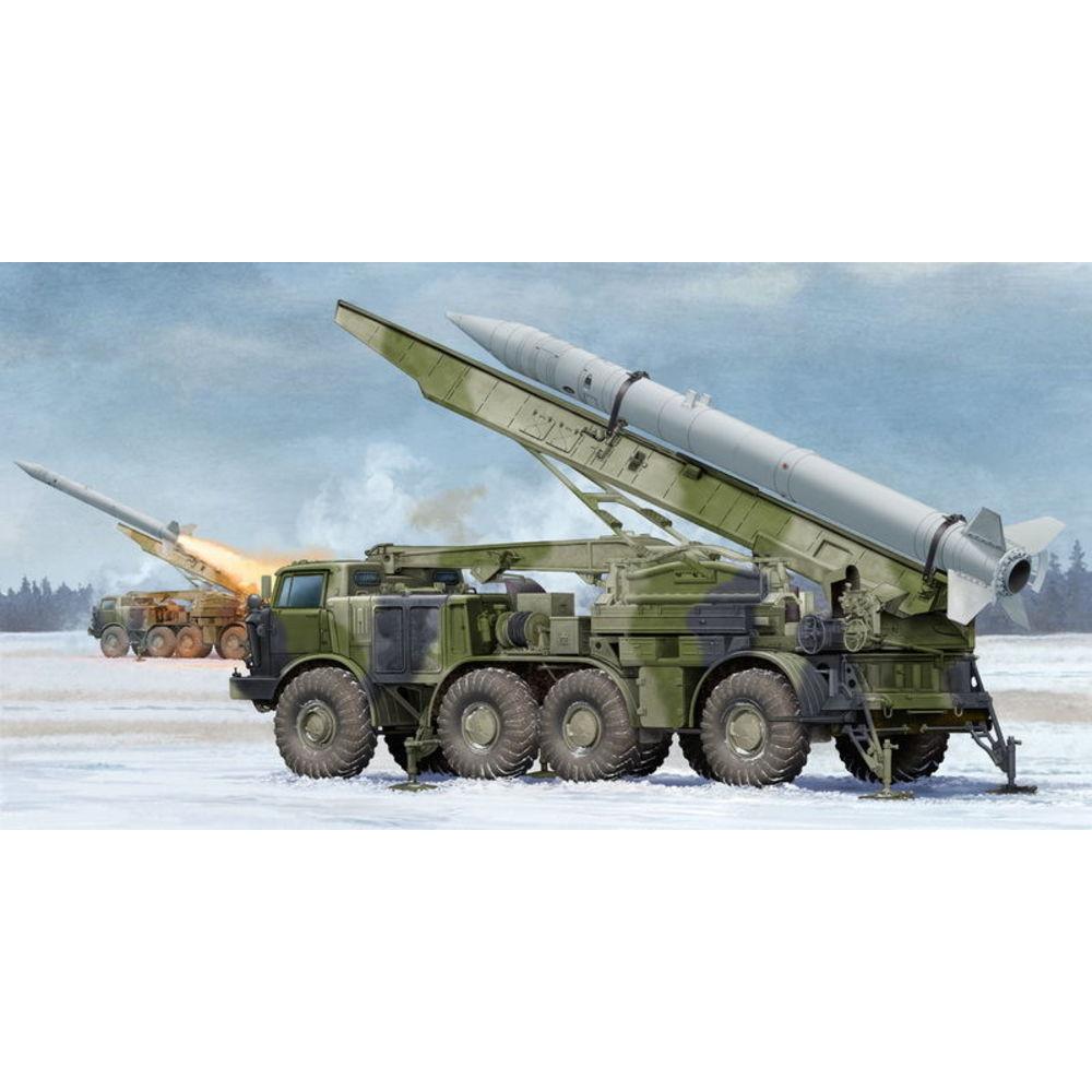 Trumpeter Russian 9P113 TEL w/9M21 Rocket of 9K52 Luna-M Short-range artillery rocket