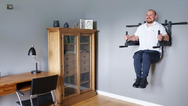 Actual product image BenchK Pull-up bar and dip bar - wall solution