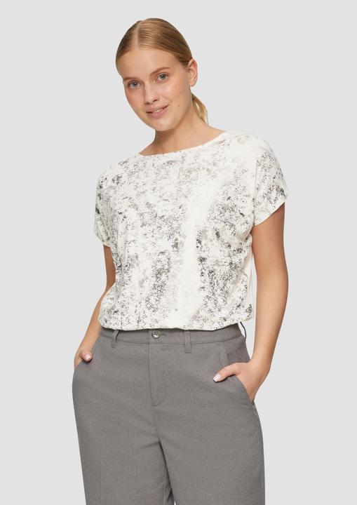 Actual product image S.Oliver T-Shirt Fliessendes T-Shirt aus Viskosemix mit Metallic-Print (34)