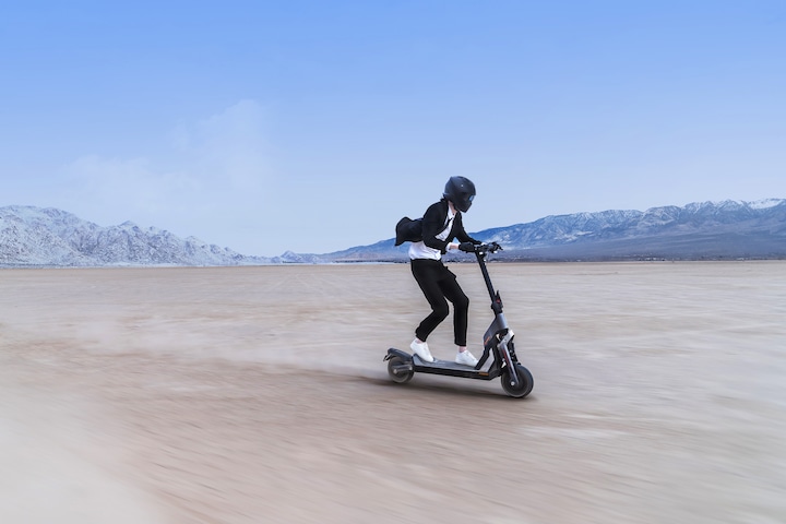 Produktbild Segway-Ninebot GT 1 D (20 km/h, 70 km, 500 W)