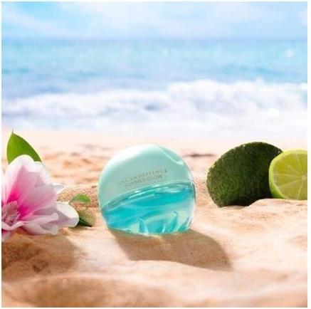 Immagine prodotto Avon Shampoo e balsamo con lampone e ibisco 2 in 1 per un maggiore volume dei capelli Cura (2 in 1 (50 ml)