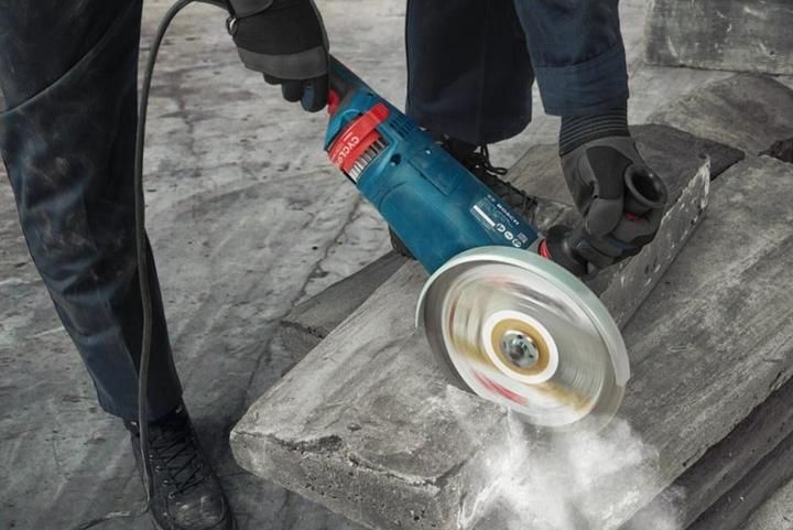 Produktbild Bosch Professional GWS 24-230 PZ (230 mm)