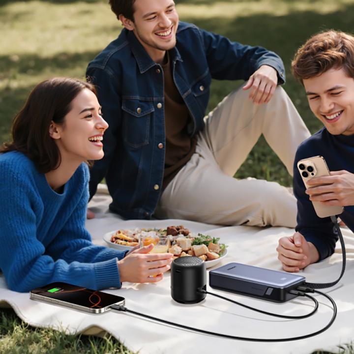 Actual product image Ugreen PB536 20.000mAh 45W power bank 1x USB-A 1x USB-C 1x integrated USB-C cable (20000 mAh, 45 W)