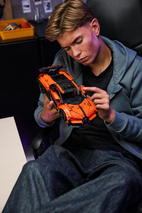 Image du produit LEGO Bugatti Chiron Pur Sport Hypercar (42222, LEGO Technic)