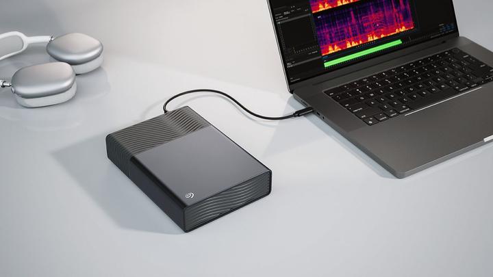 Produktbild Seagate One Touch Desktop USB-C powered (20 TB)