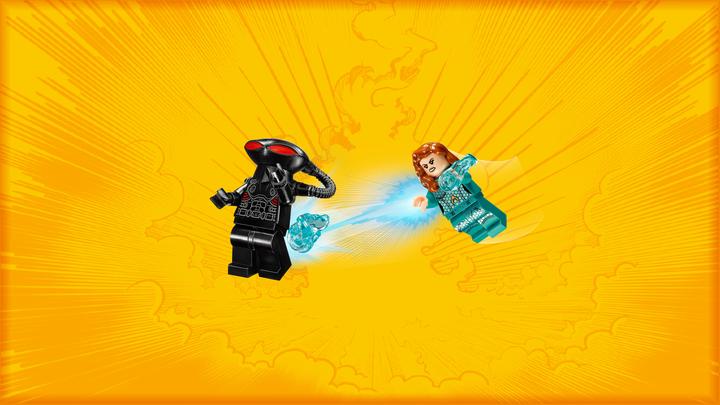 Actual product image LEGO DC Super Heroes Aquaman Attack by Black Manta (76095)