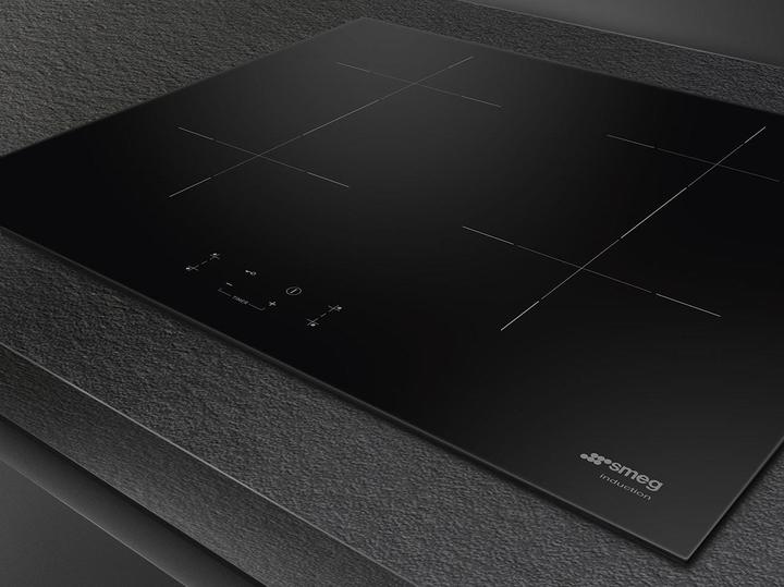 Image du produit Smeg Universal SIB2641D kookplaat Zwart Ingebouwd 60 cm Inductiekookplaat zones 4 zone(s) (60 cm, Table de cuisson à induction)