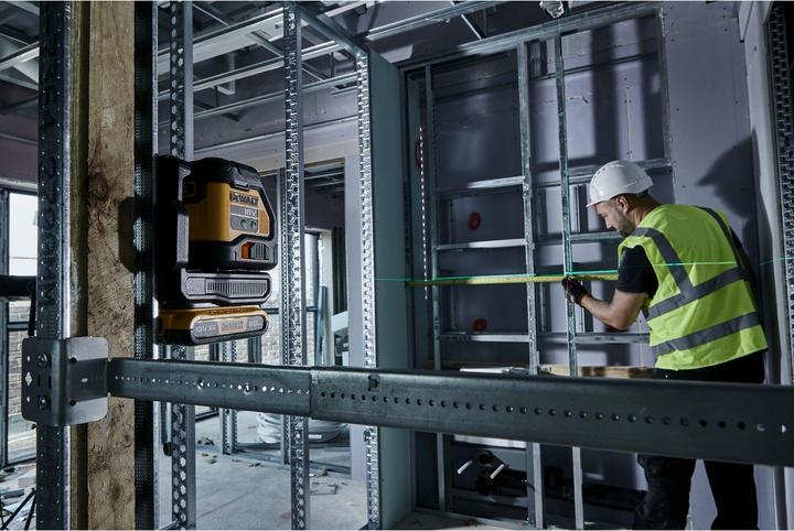 Actual product image DeWalt 18V Line Laser Compact without batteries