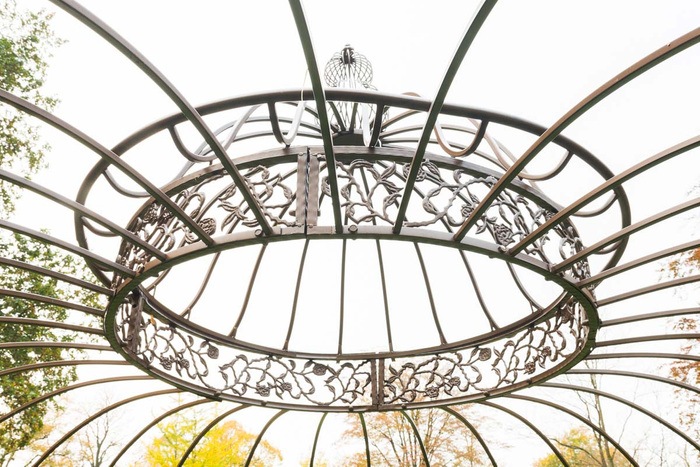 Actual product image Swisshandel24 Luxury Pavilion Romantic V2 round 350 cm antique brown (350 cm, 350 cm)