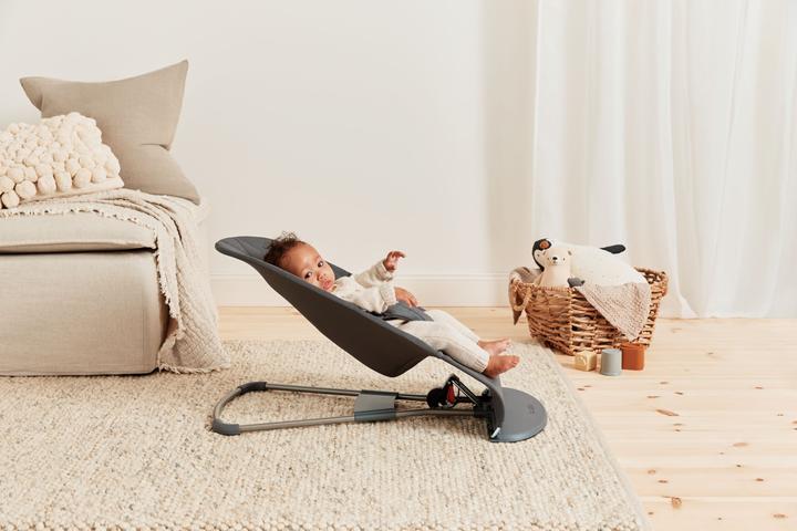 Actual product image BabyBjörn Bliss Woven Bundle - Baby Bouncer + Toy, Anthracite/Googly Eyes