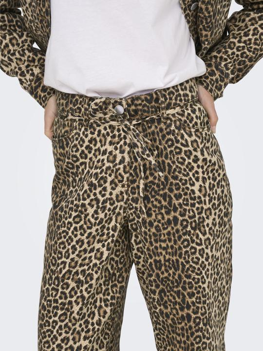 Produktbild Only ONLNAOMI Normal geschnitten Hose Hose (32)