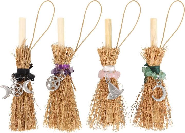 Immagine prodotto Something Different Lucky Manico di Scopa Amuleto Misura Confezione 12 (100% materiale sintetico)