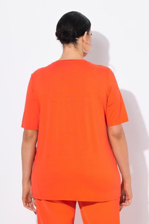 Image du produit Ulla Popken T-shirt à manches courtes, décolleté en V et poche poitrine (46, 48)