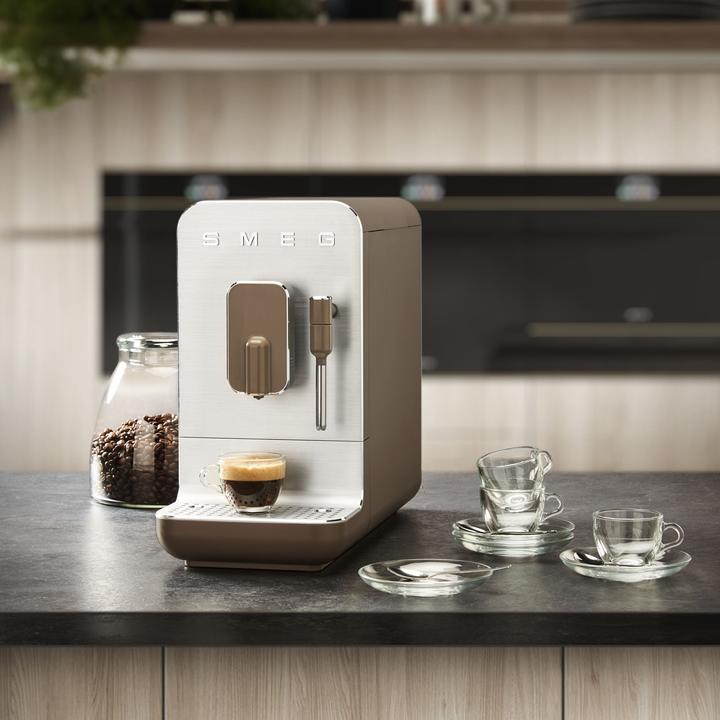 Produktbild Smeg BCC02TPMEU