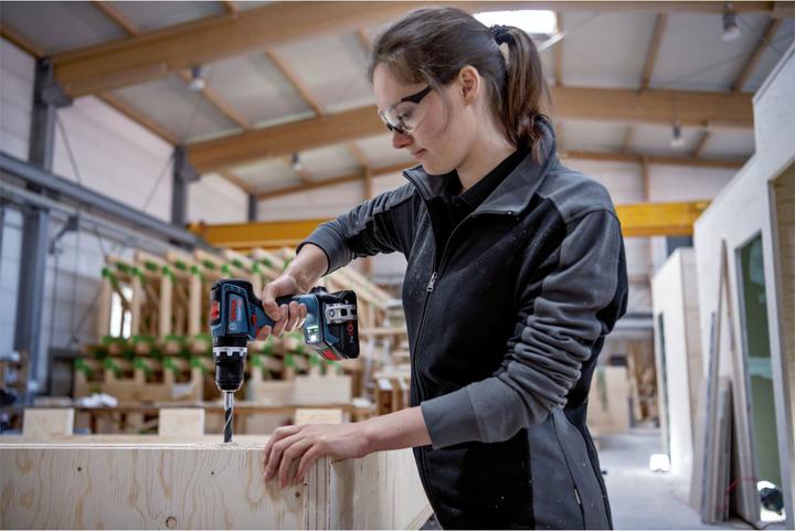 Produktbild Bosch Professional Akku-Schlagbohrschrauber GSB 18V-90 C (2x4.0Ah, GAL 18V-40, L) (Akkubetrieb)