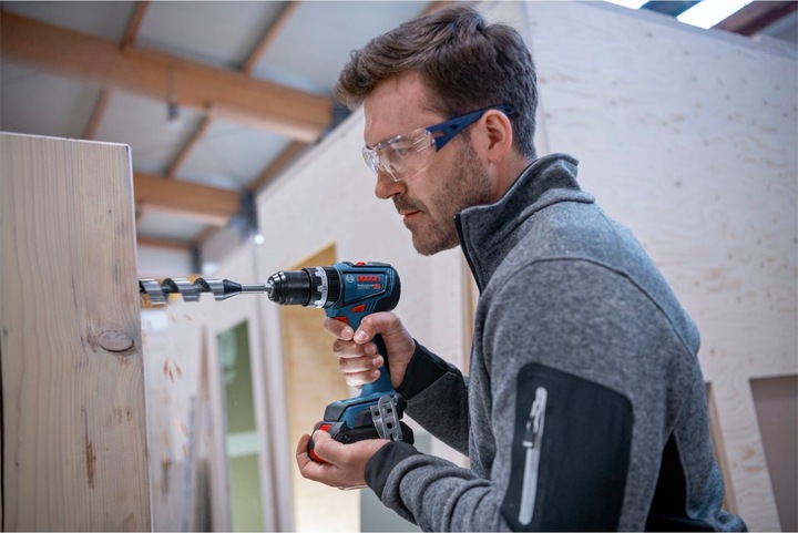 Actual product image Bosch Professional GSB 18V-90 C cordless impact drill (2x4.0Ah ProCore, GAL 18V-40, L) (Rechargeable battery operated)