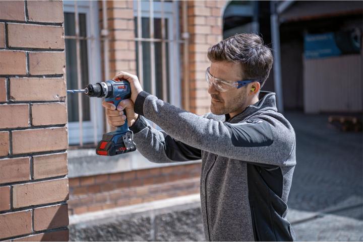 Image du produit Bosch Professional Perceuse-visseuse à percussion sans fil GSB 18V-90 C (2x4.0Ah ProCore, GAL 18V-40, L) (Fonctionnement sur batterie)