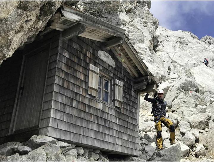 Actual product image Noch Babenstuber Hut